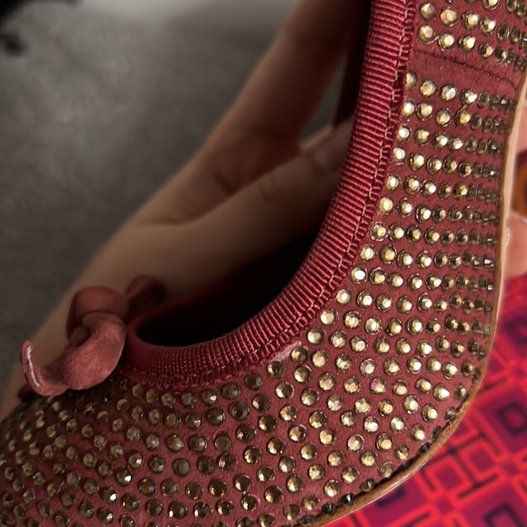 Authentic brand new in box dusty pink Tory Burch Phoenix studded pumps size 7 - Picture 8 of 8